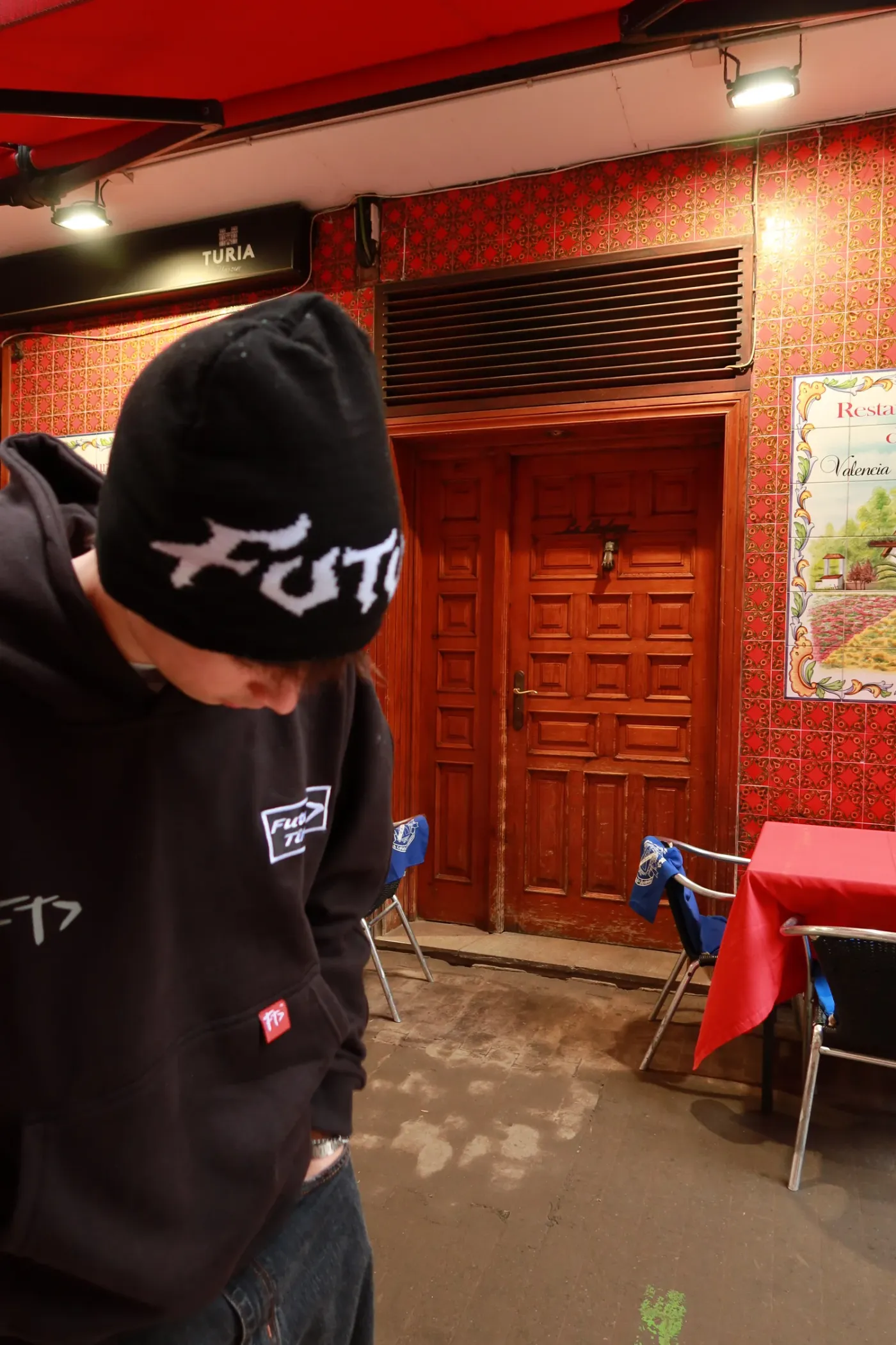 Black Hoodie con gorro Future